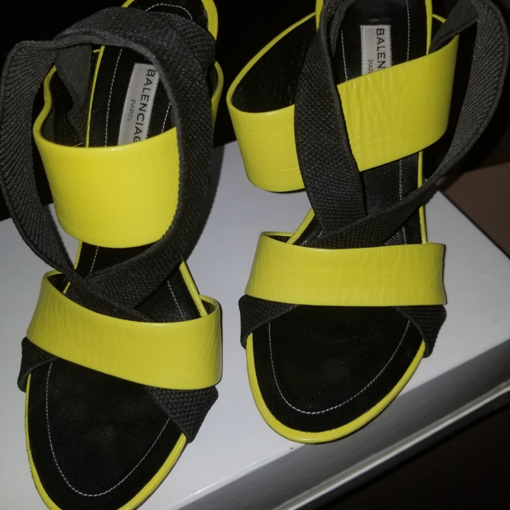 Open toe sexy sandles